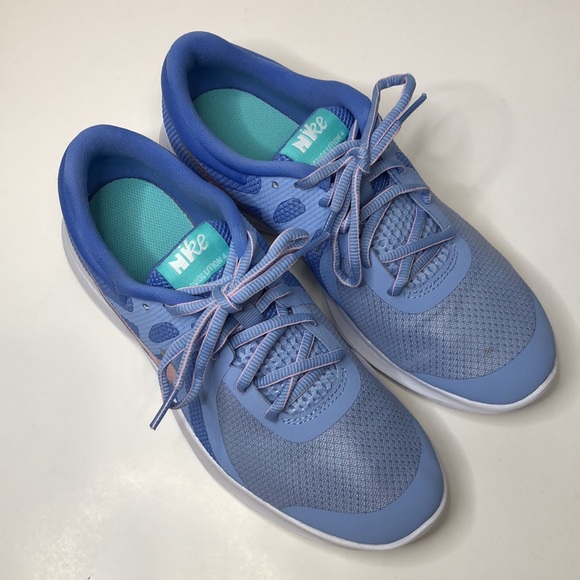 Nike Revolution 4 Royal Pulse Blue Pink Shoe - Picture 8 of 10